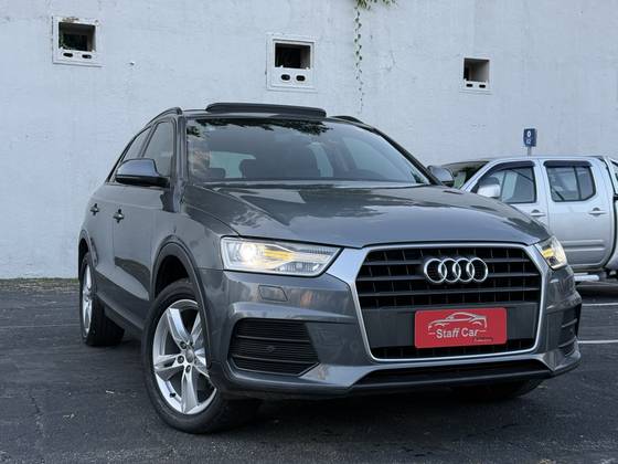 AUDI Q3 1.4 TFSI AMBITION GASOLINA 4P S TRONIC